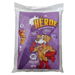 Héroe perro adulto